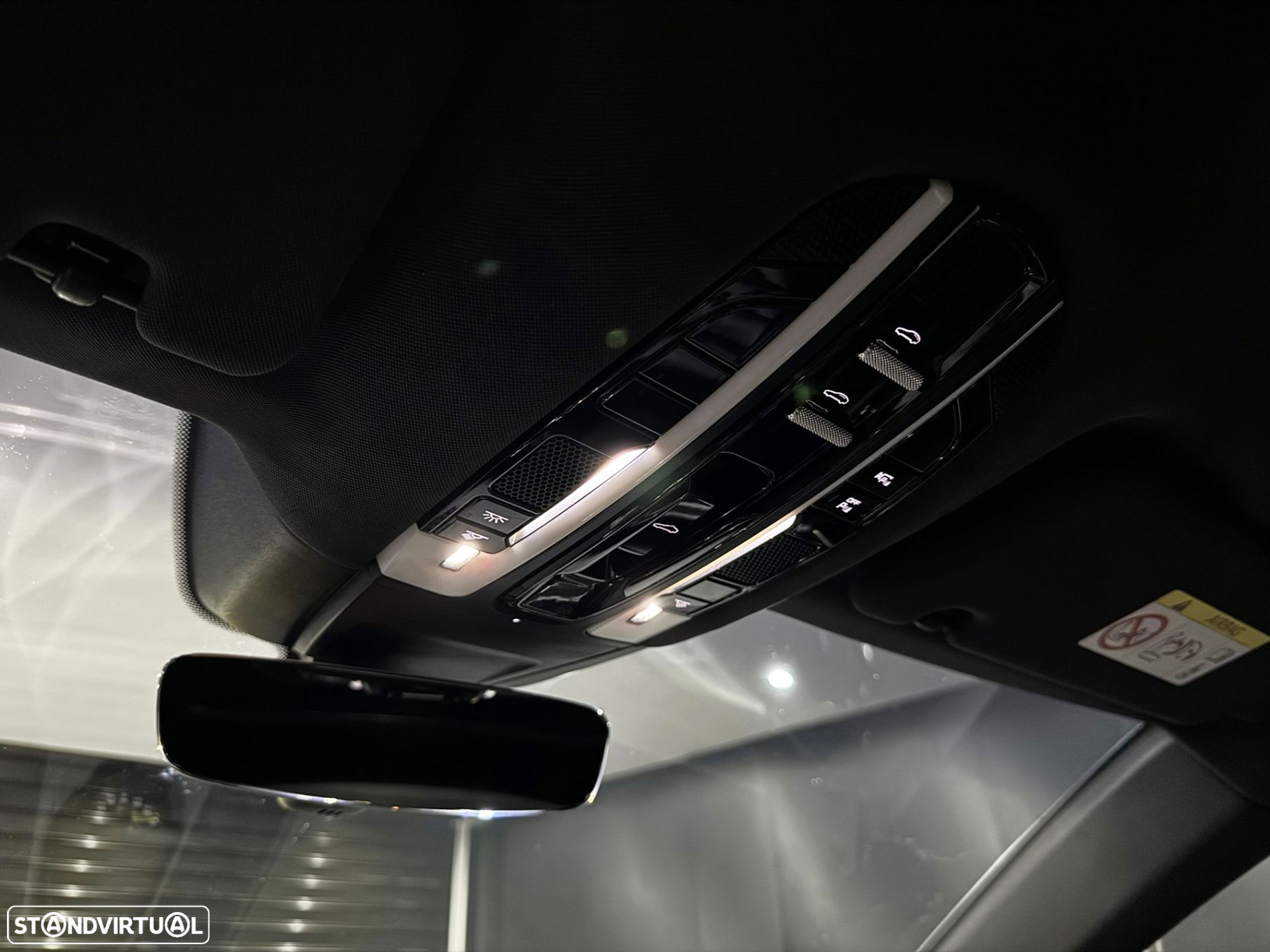 Porsche Panamera 4 E-Hybrid Executive - 38