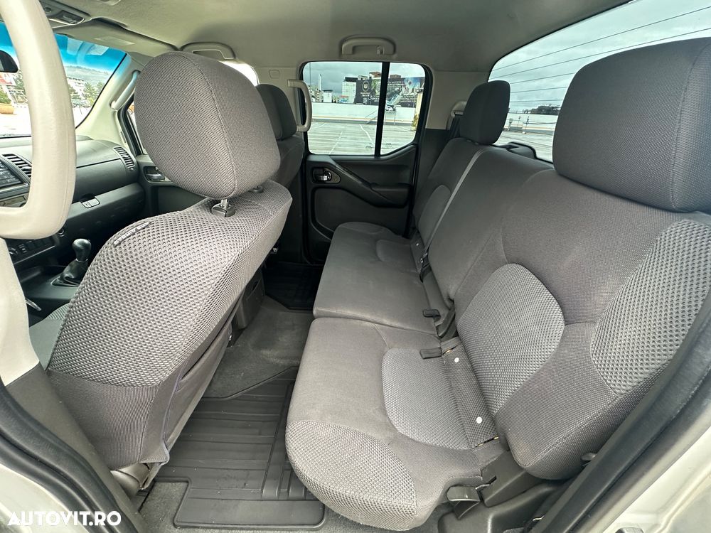 Nissan Navara 2.5 dCi Double Cab LE - 7