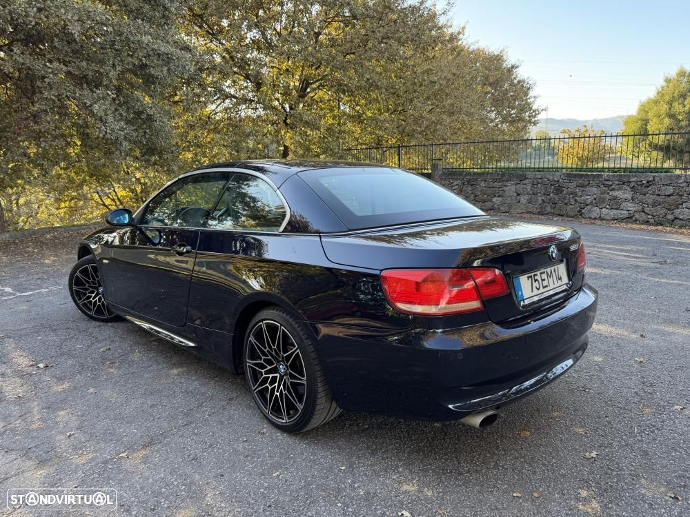 BMW 320 i Cabrio - 32