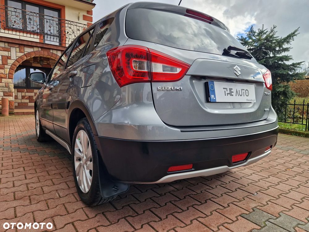 Suzuki SX4 S-Cross 1.4 T Premium 4WD - 8