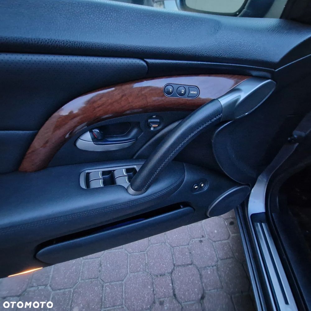 Honda Legend 3.5 Executive - 18