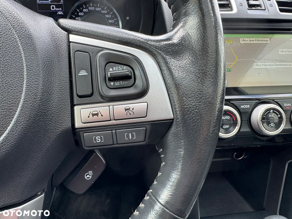 Subaru Forester 2.0 i Platinum (EyeSight) Lineartronic - 27