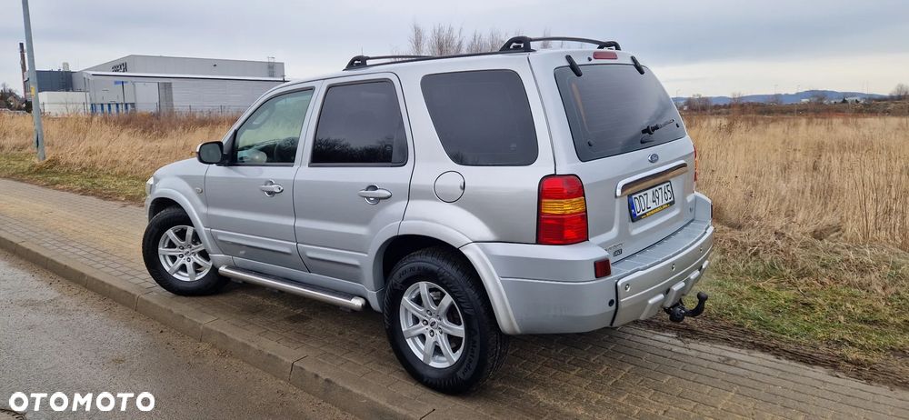 Ford Maverick 3.0 V6 Limited - 2