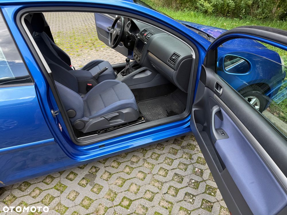 Volkswagen Golf - 9