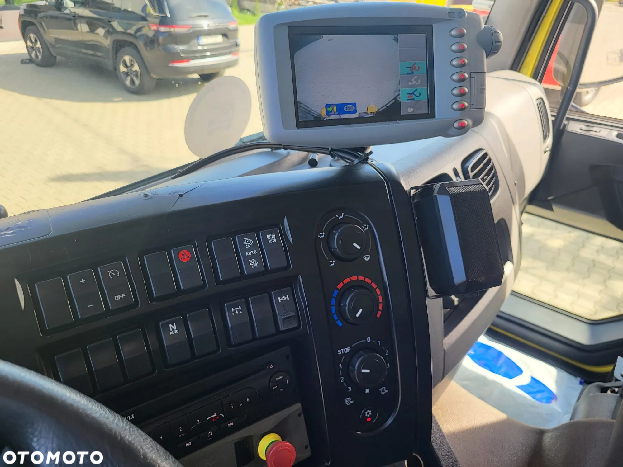 Renault D19 EURO 6 - 16