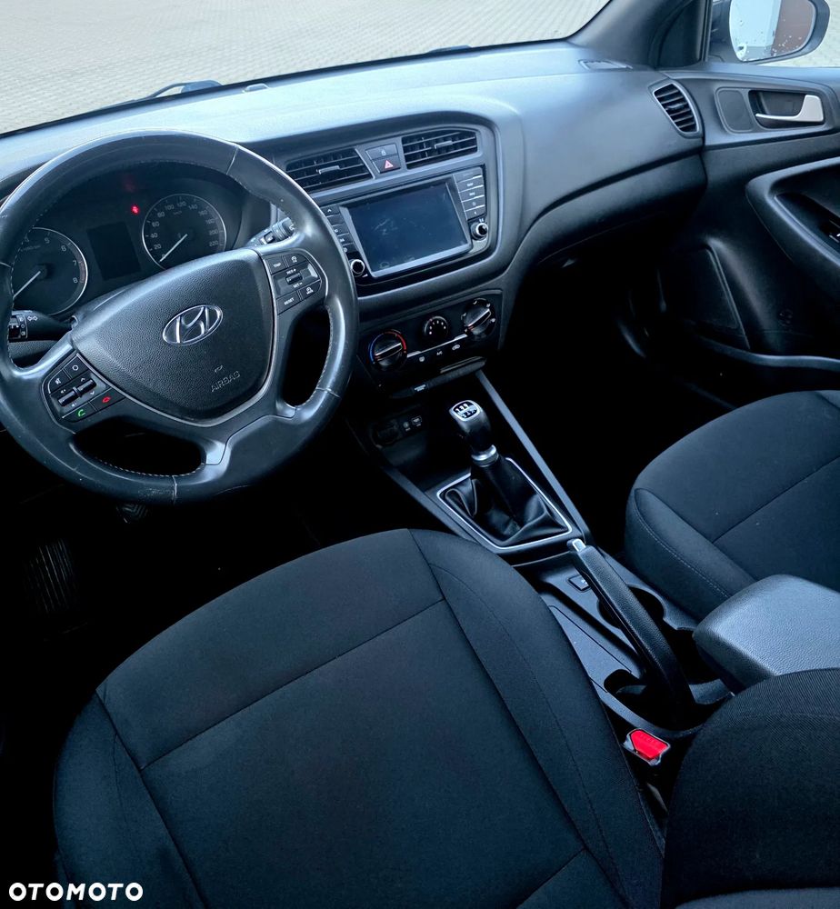 Hyundai i20 1.2 BlueDrive Go - 2