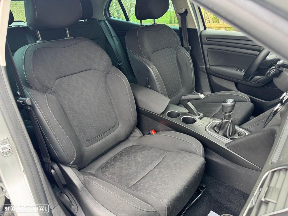 Renault Mégane - 18