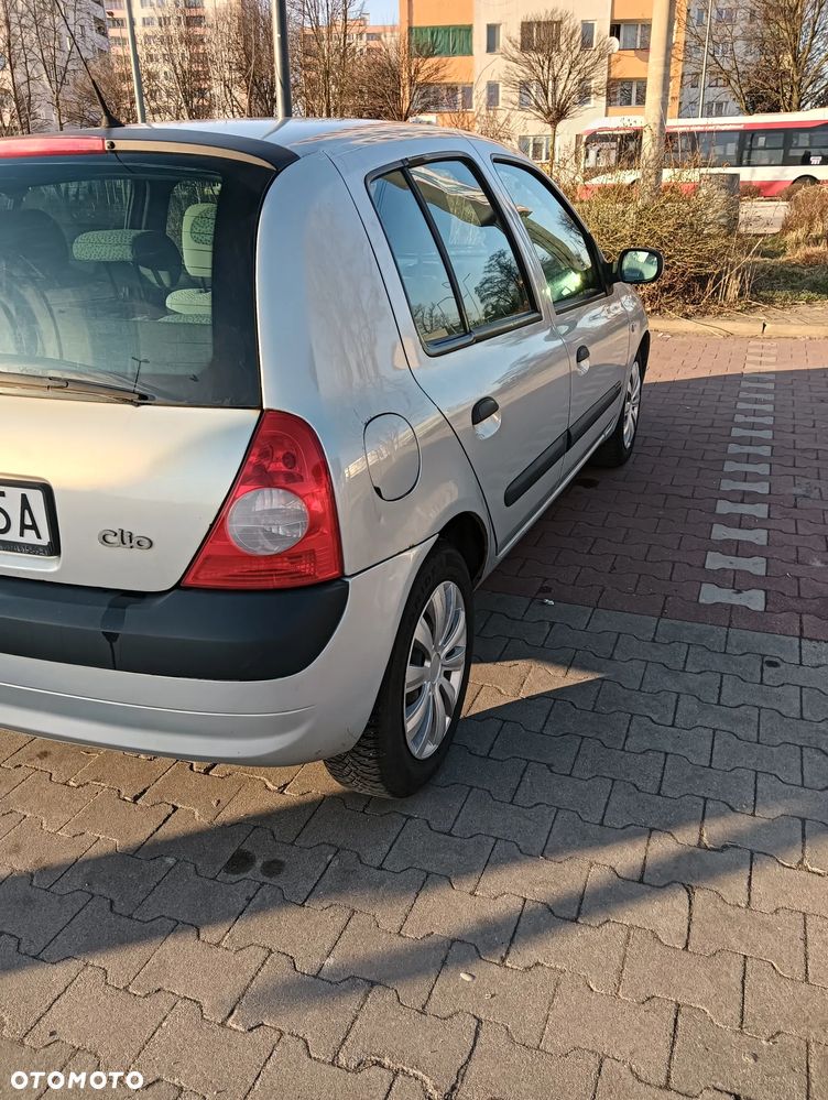 Renault Clio 1.2 16V Alize - 4
