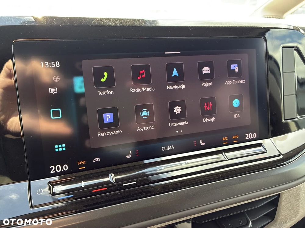 Volkswagen Multivan - 28