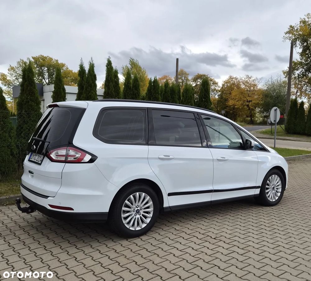 Ford Galaxy - 11