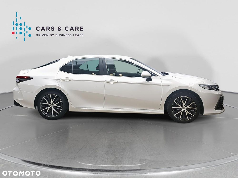 Toyota Camry 2.5 Hybrid Prestige CVT - 21