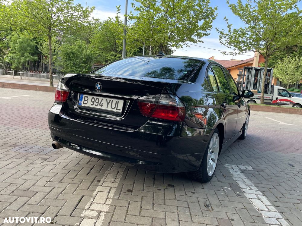 BMW Seria 3 318i - 6