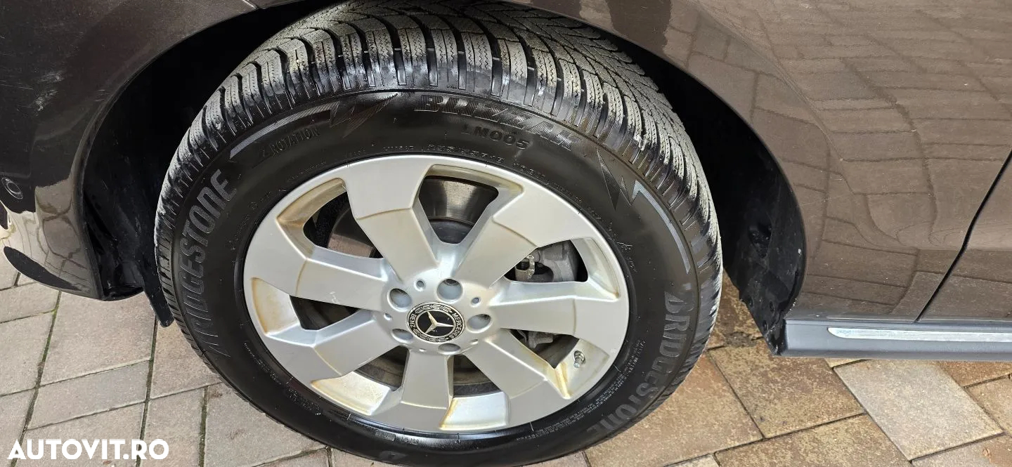 Mercedes-Benz GLE 250 d 4MATIC - 25