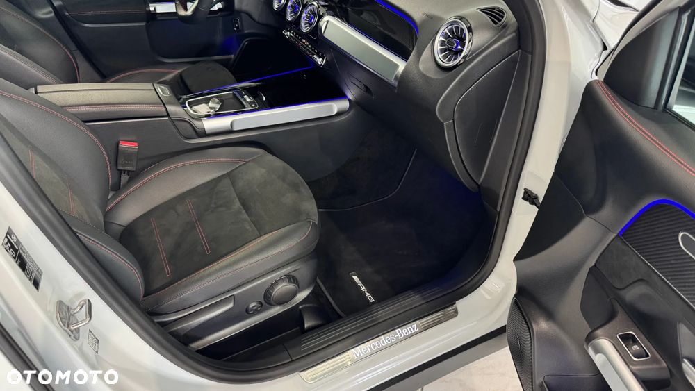 Mercedes-Benz GLB 200 AMG Line 7G-DCT - 28
