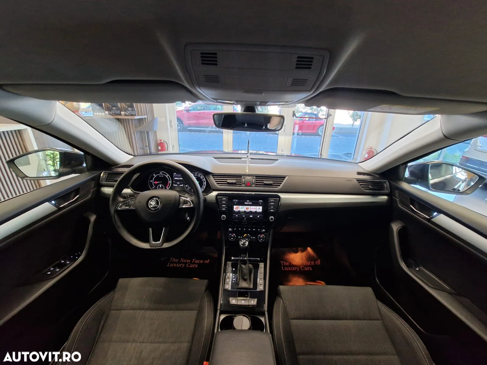 Skoda Superb 2.0 TDI DSG Style - 11