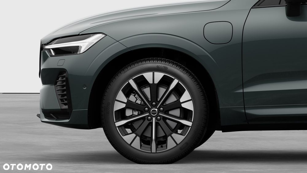 Volvo XC 60 T6 Plug-In Hybrid AWD Ultra Dark - 9