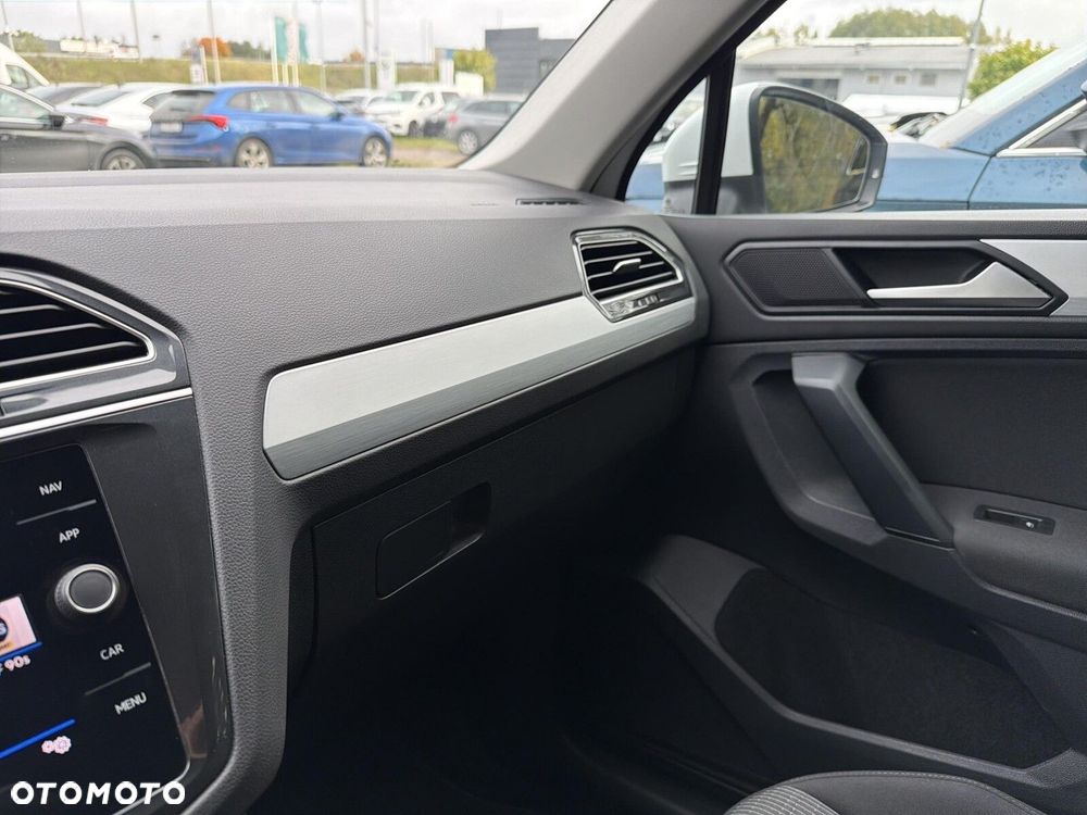 Volkswagen Tiguan 1.5 TSI EVO Life - 30