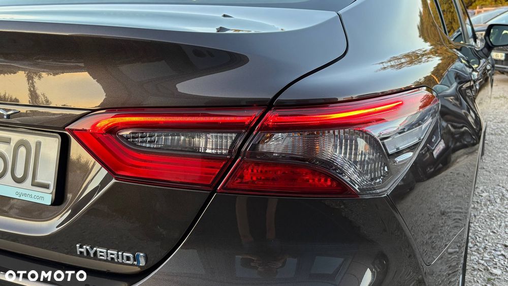 Toyota Camry 2.5 Hybrid Comfort CVT - 8
