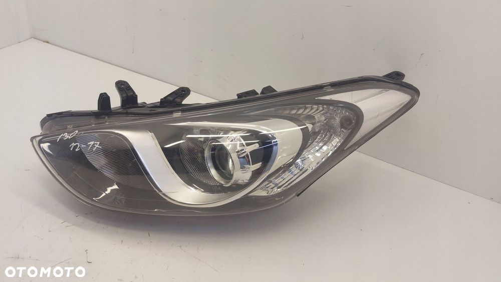 hyundai i30 ii 12-17r lampa przód lewa z doświetlaniem 92101-a6060 europa - 3
