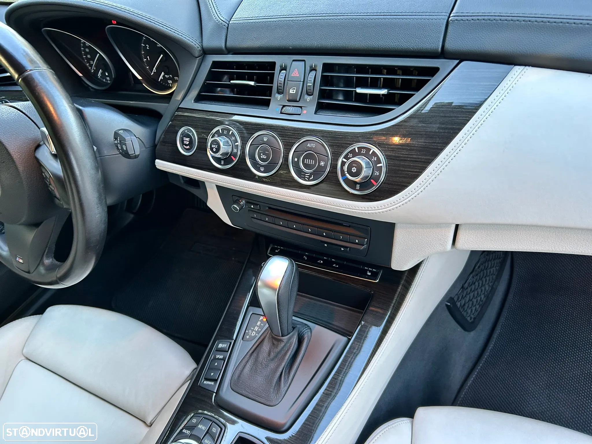 BMW Z4 23 i Auto - 11