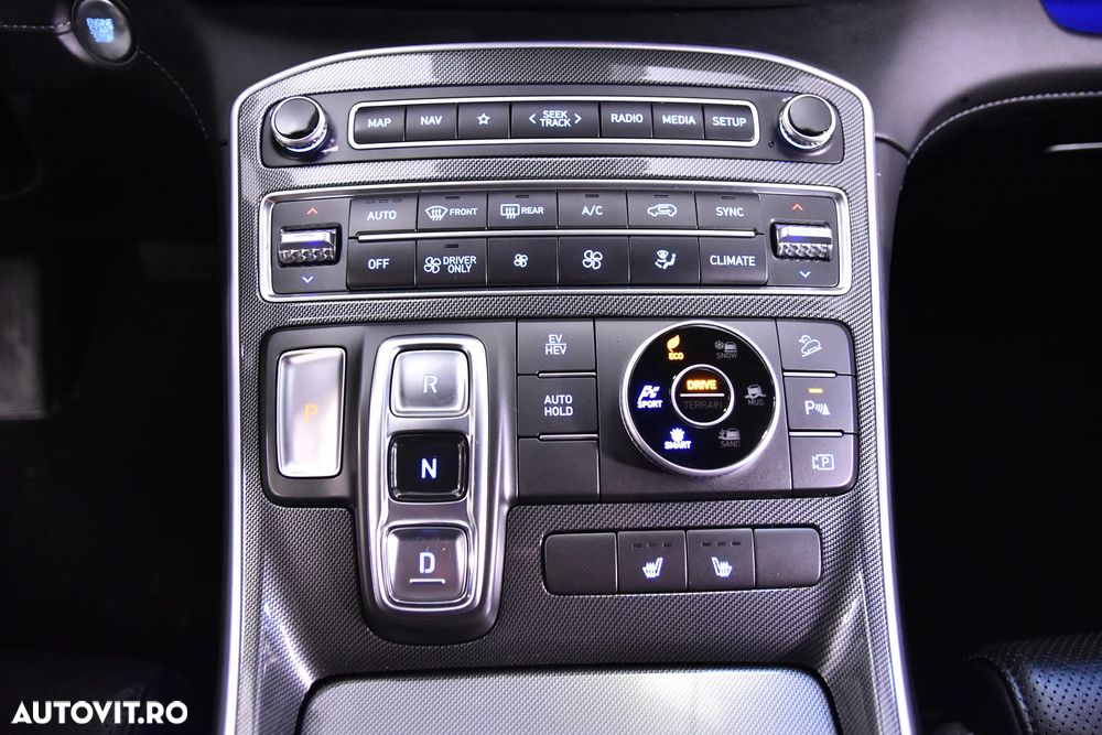 Hyundai Santa Fe - 18