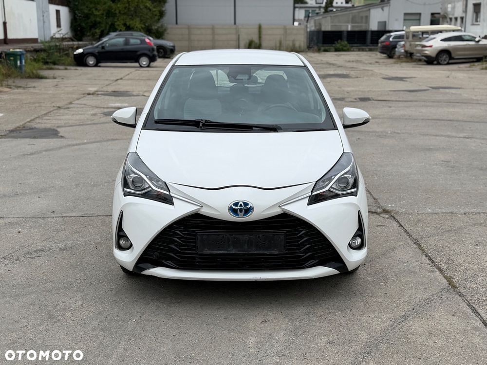 Toyota Yaris 2019 photo 2