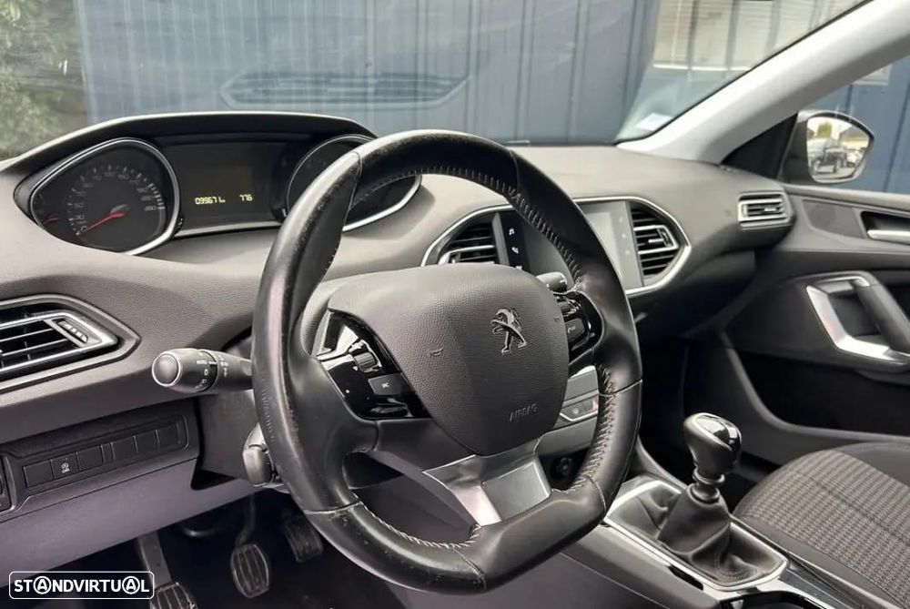 Peugeot 308 SW 1.5 BlueHDi Style - 4