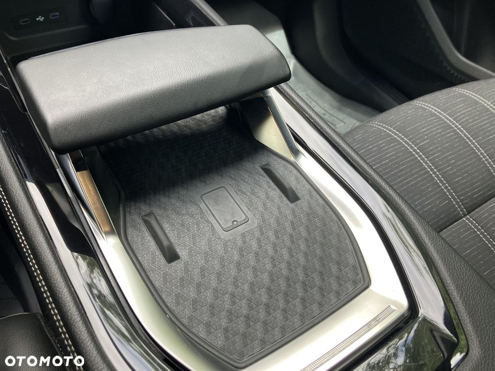 Renault Austral 1.2 E-Tech Full Hybrid 200 Techno MMT - 27