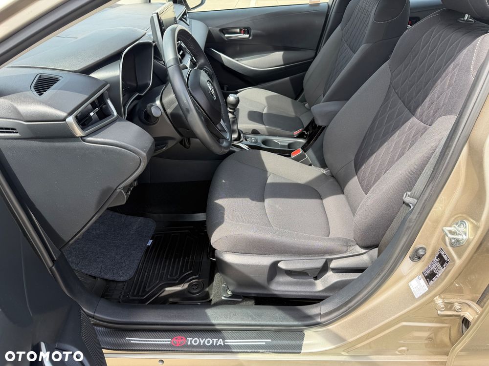 Toyota Corolla 1.5 Comfort - 9