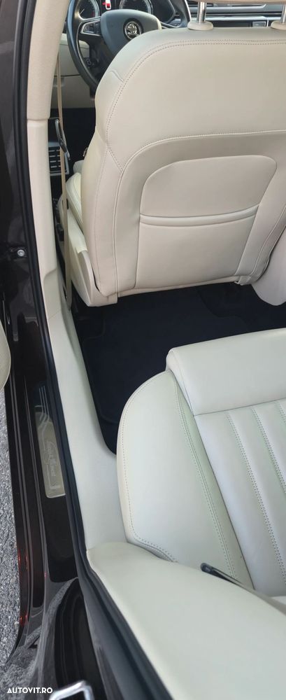 Skoda Superb - 27