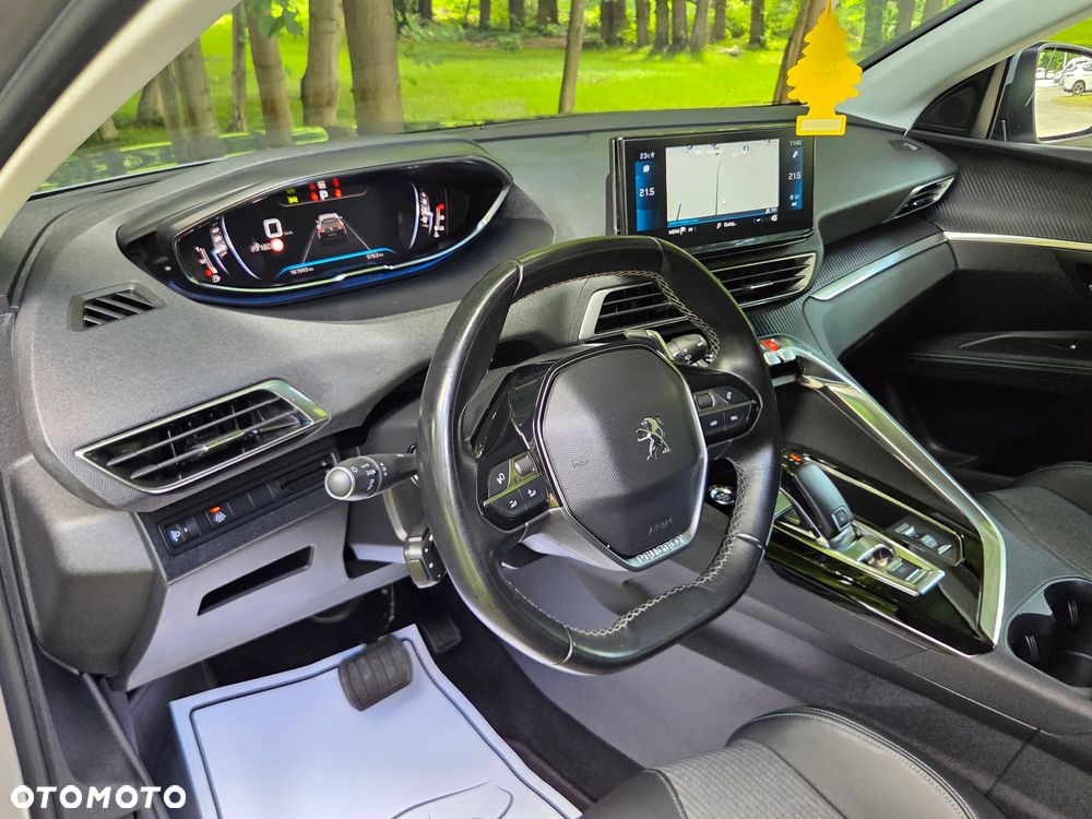 Peugeot 5008 1.5 BlueHDi Allure S&S EAT8 - 22