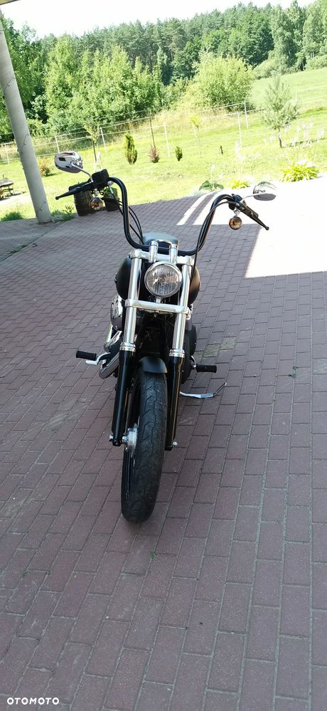 Harley-Davidson Dyna Street Bob - 7