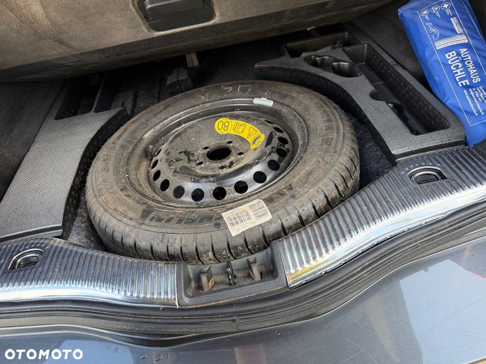 Ford Mondeo - 25