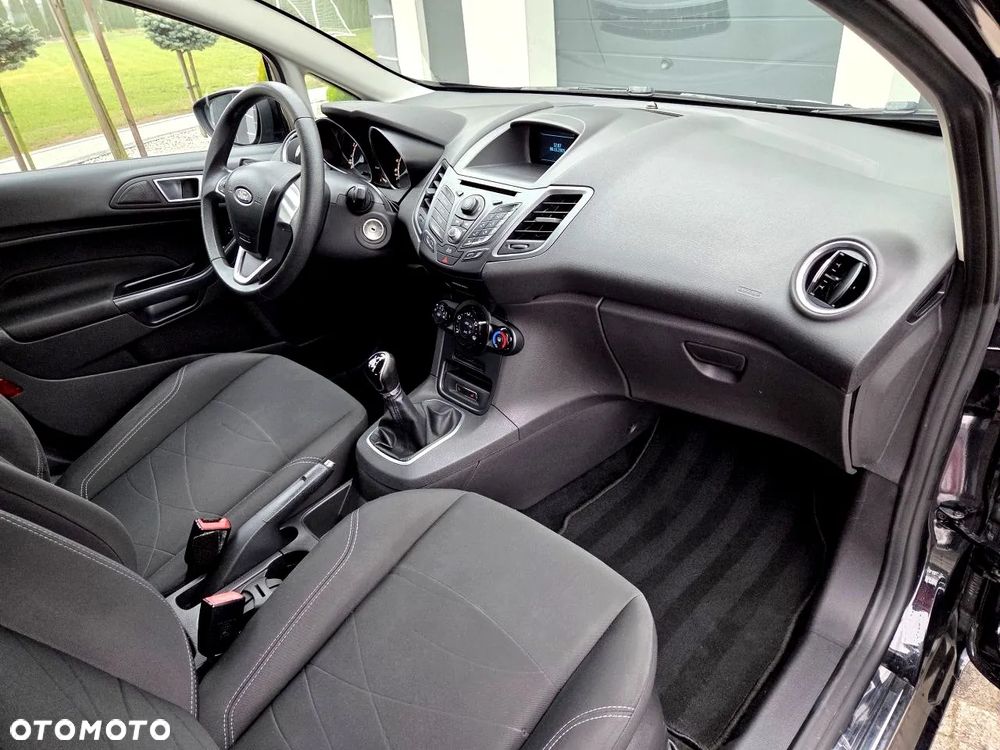 Ford Fiesta - 18