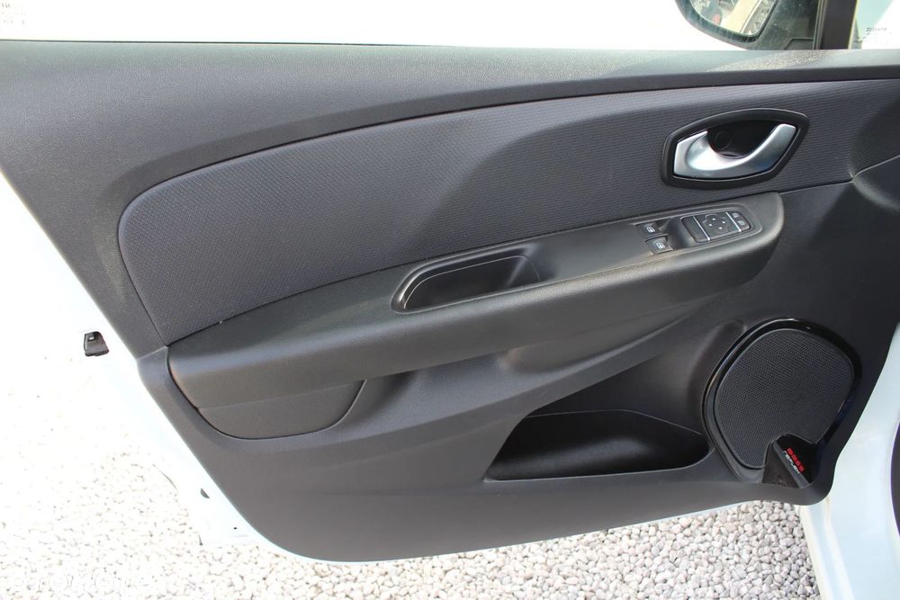 Renault Clio 0.9 Energy TCe Intens - 19