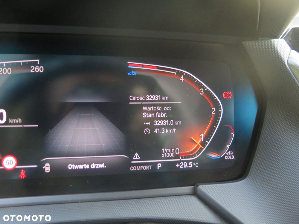 BMW Seria 1 120d xDrive M Sport - 11