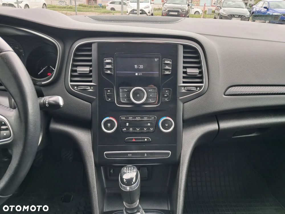 Renault Megane 1.5 Blue dCi Zen - 23