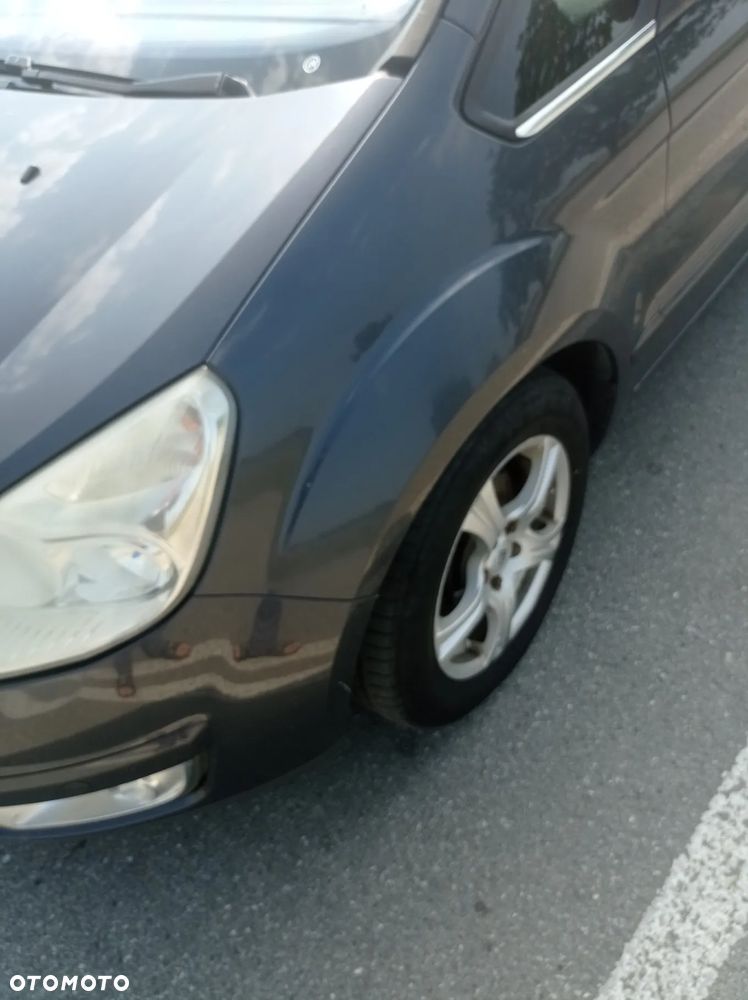 Ford Galaxy 2.0 TDCi Ghia - 15