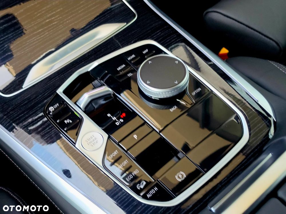 BMW X5 xDrive40d mHEV sport - 28