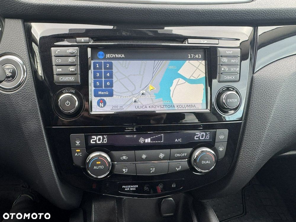 Nissan Qashqai 1.2 DIG-T Xtronic TEKNA - 28