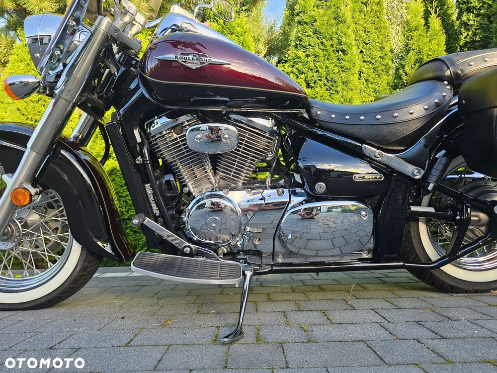 Suzuki VL 800 Volusia - Boulevard C50 - 11