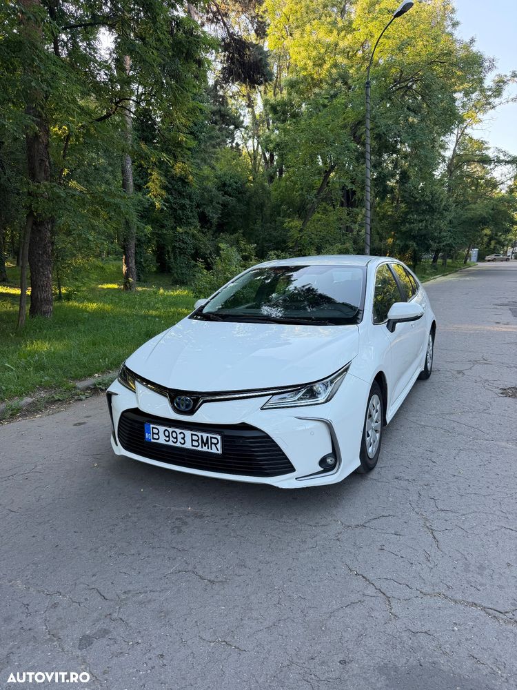 Toyota Corolla - 1