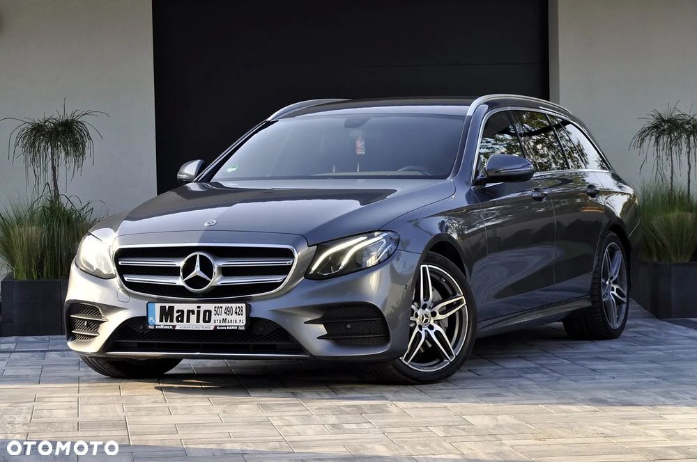 Mercedes-Benz Klasa E 220 d 4Matic T 9G-TRONIC AMG Line - 3