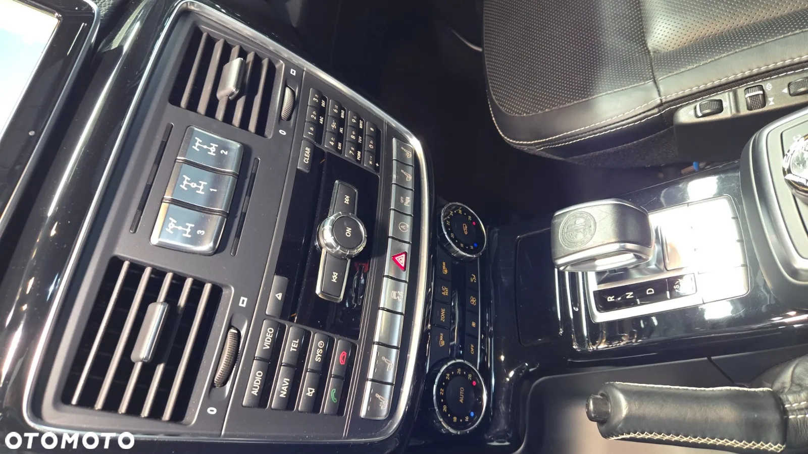 Mercedes-Benz Klasa G AMG 63 AMG SPEEDSHIFT 7G-TRONIC Exclusive Edition - 17
