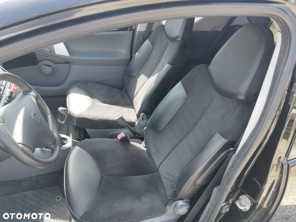Peugeot 107 - 8