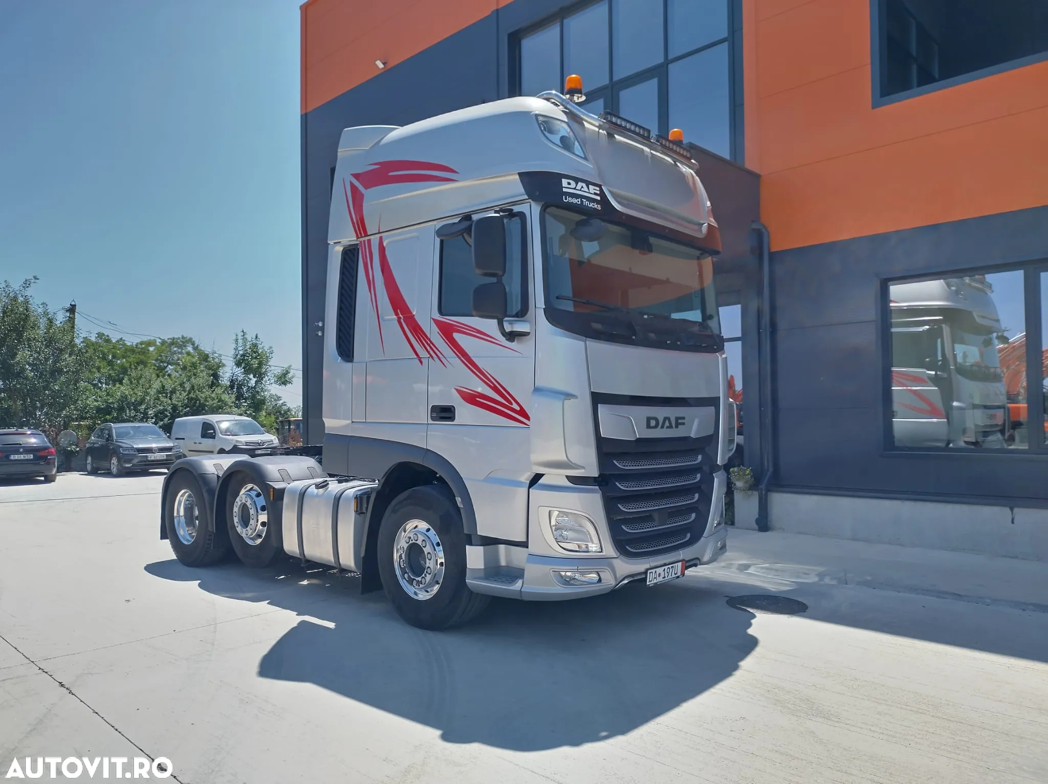 DAF XF 530 6x2, axa liftabila, RETARDER, Super Space 41900 eur+Tva, 12,9l, 2 girofaruri, proiectoare, faruri ceata, Frigider, Aer cond stationare, Anv balon puntea fata, Anv 80% ok, posibilitate leasing 4 ani,  50t cu trailer 3 axe,PROMOTIE 41900 EUR+Tva - 27