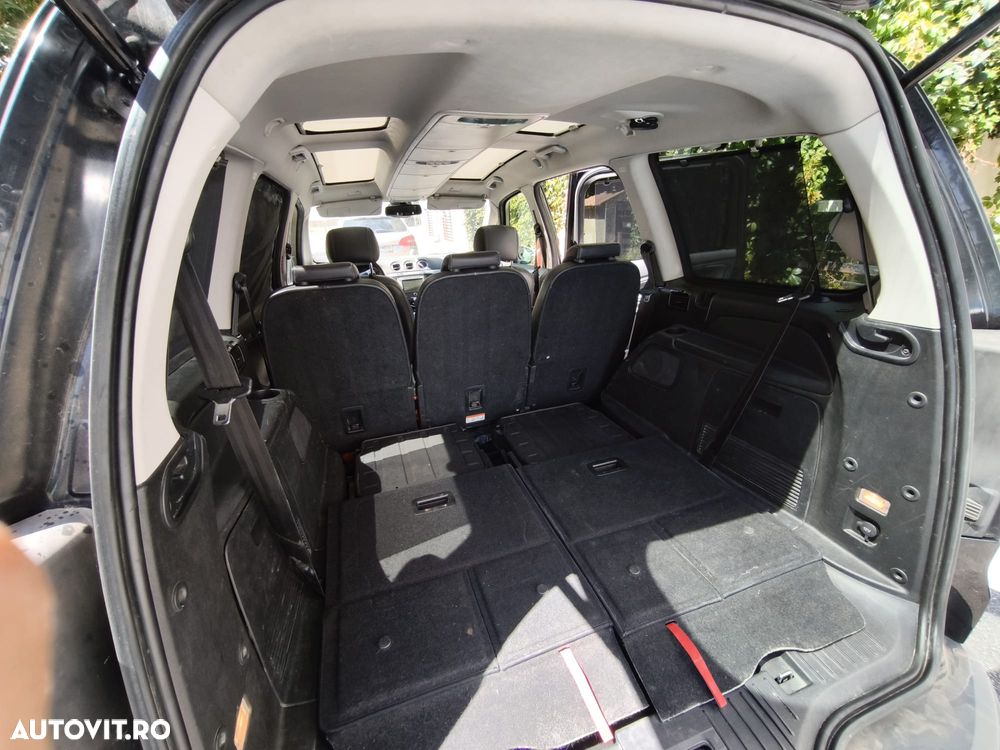 Ford Galaxy - 32