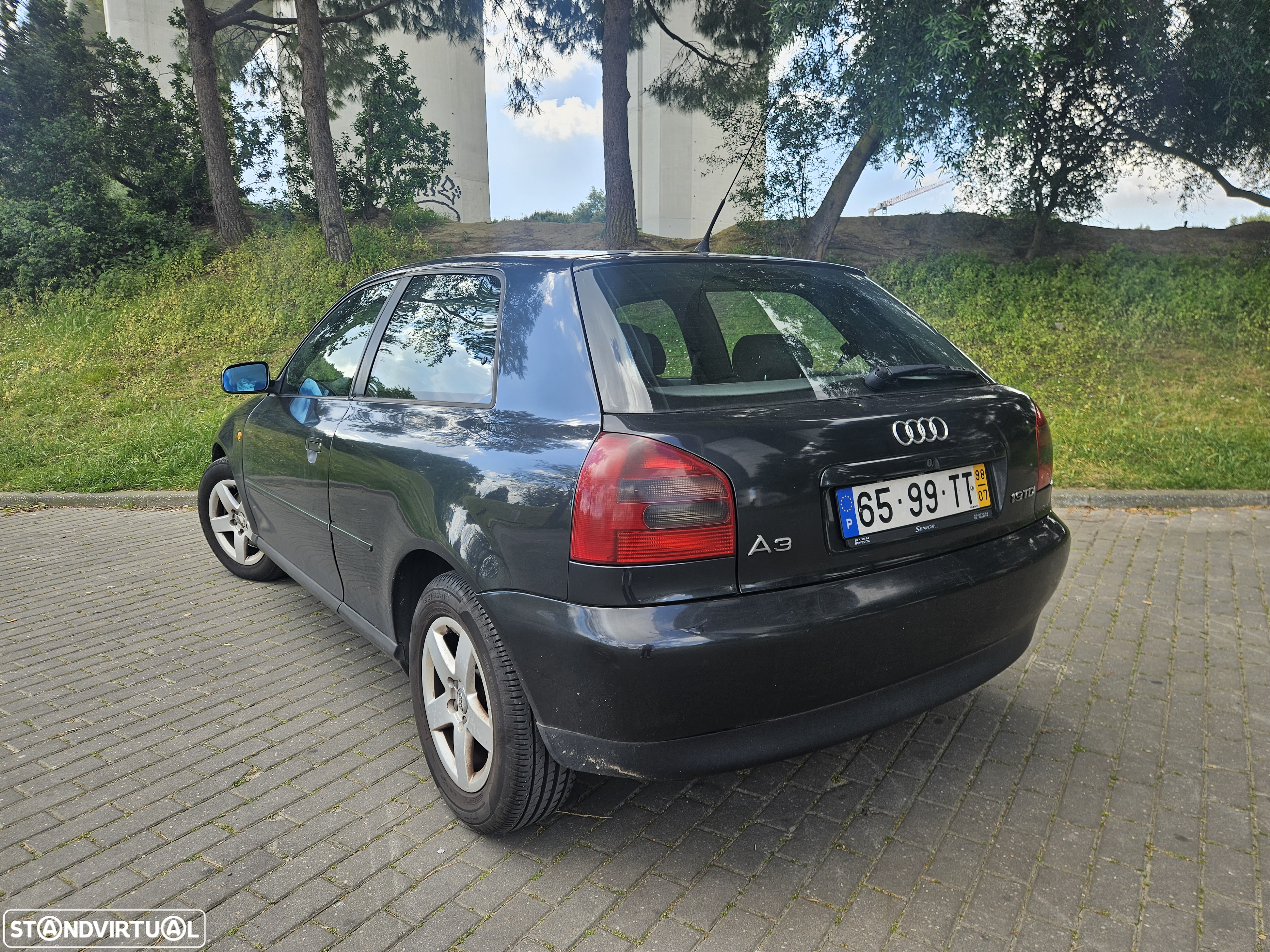 Audi A3 1.9 TDI Attraction - 5