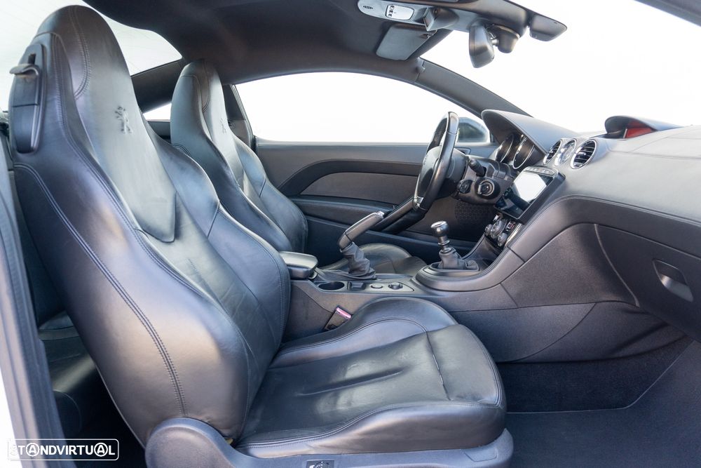 Peugeot RCZ 1.6 THP Onyx - 20