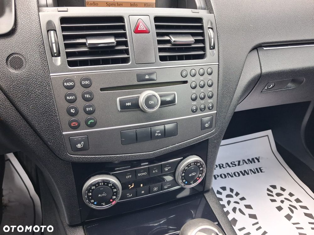 Mercedes-Benz Klasa C 220 CDI DPF (BlueEFFICIENCY) Elegance - 20